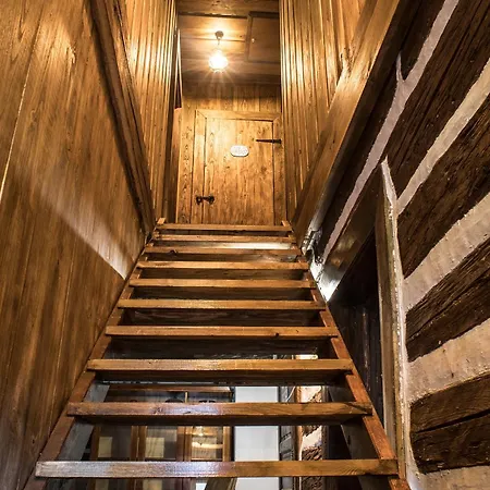 Loucny Mlyn شقة Kněžmost